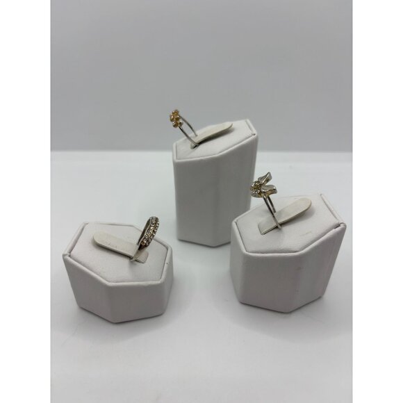 Lot of 3 Fashion Rings size 7 and 7.5 Gold Tone Butterfly‎ - Picture 6 of 7